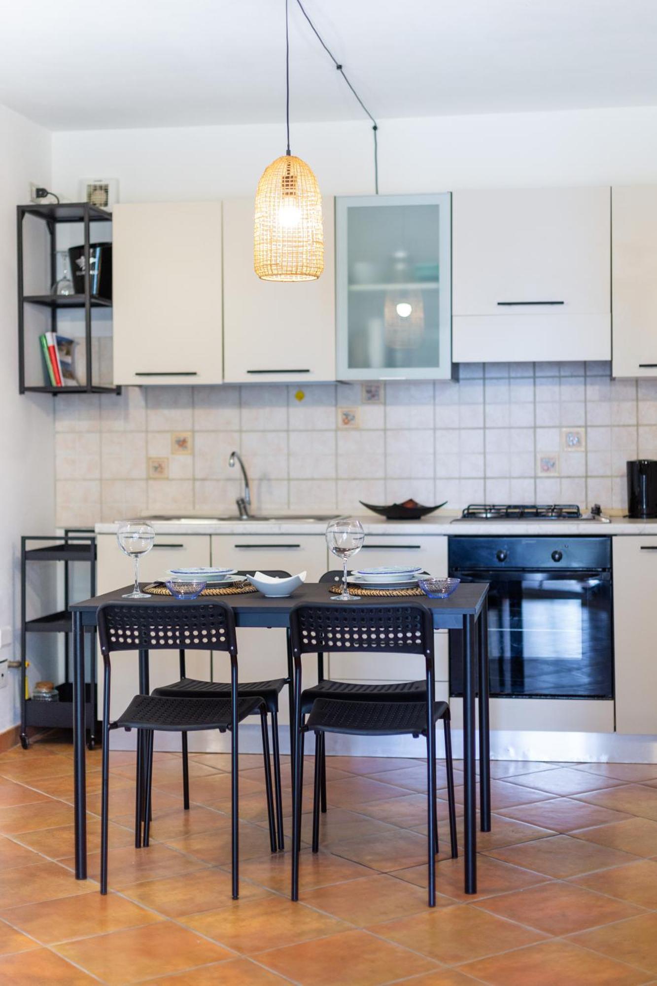 Aetos Home With Shared Swimming Pool - Porto Pino Hill מראה חיצוני תמונה